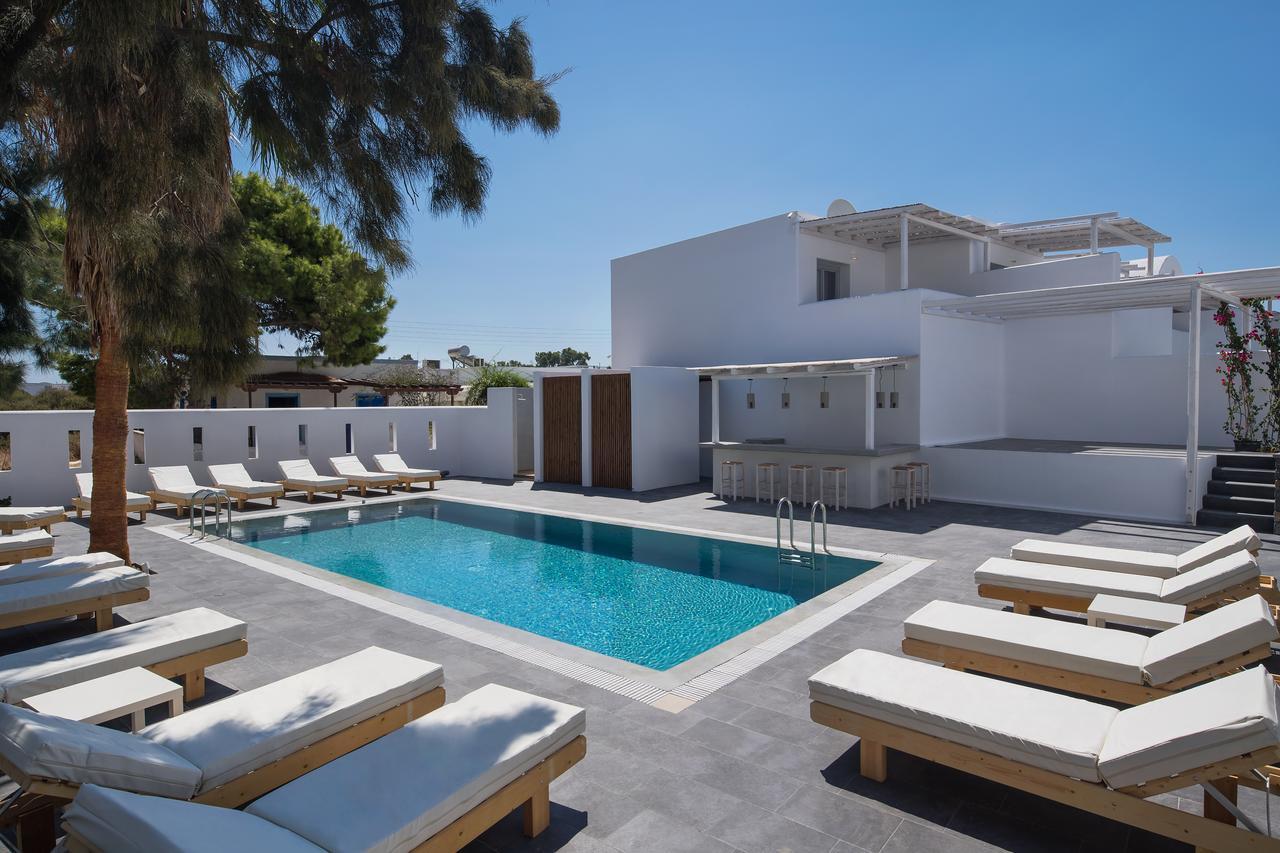 Meltemi Excelsior Suites 페리사 외부 사진