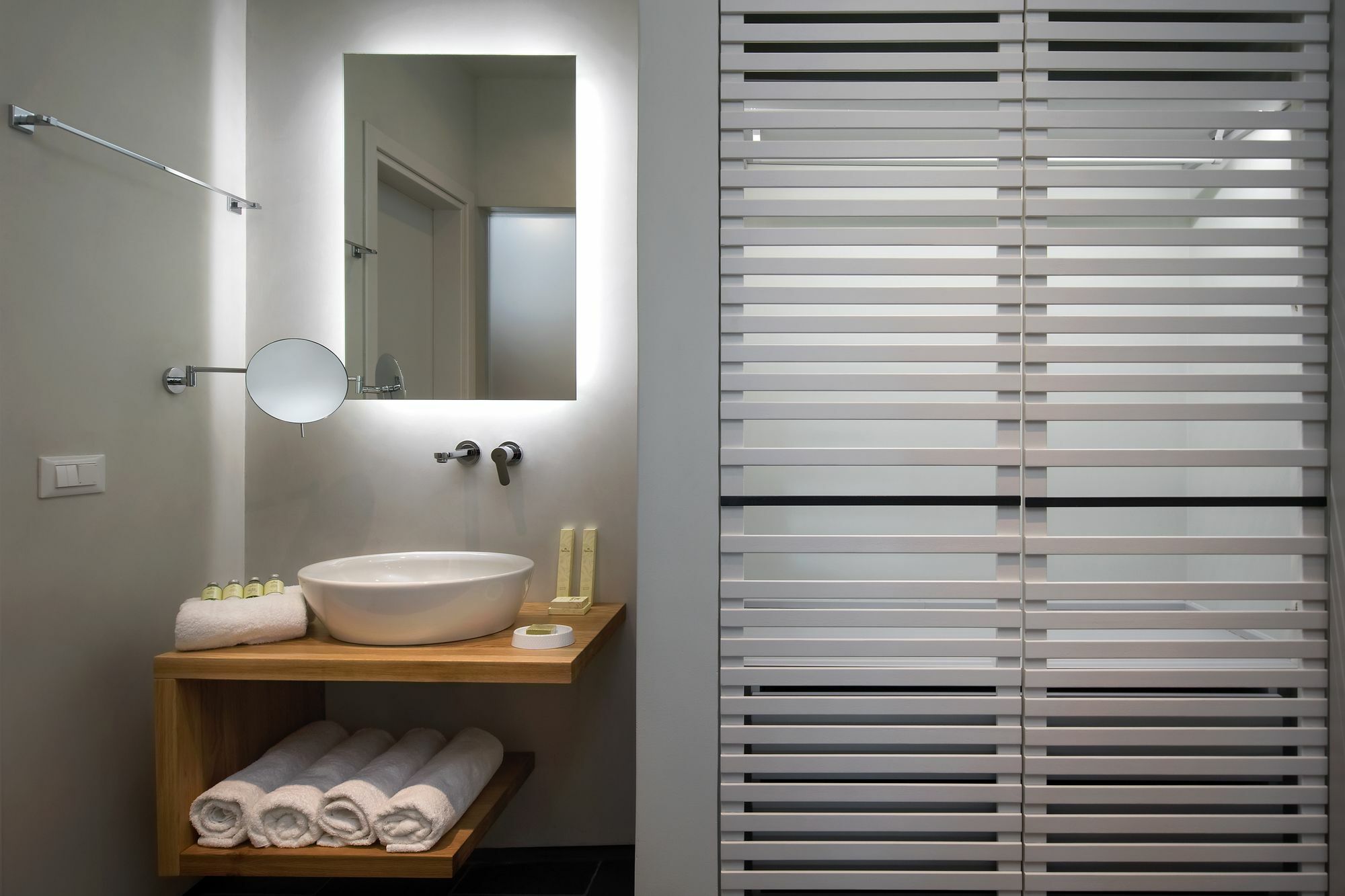 Meltemi Excelsior Suites 페리사 외부 사진
